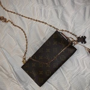 Louis Vuitton Pochette